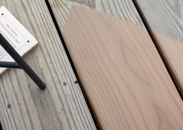 Pourquoi une terrasse en bois grise ?